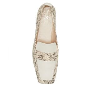 Vince Camuto Emenlyn flat 9.5